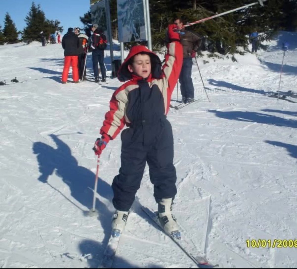 Pera Stupar kao dečak na skijama